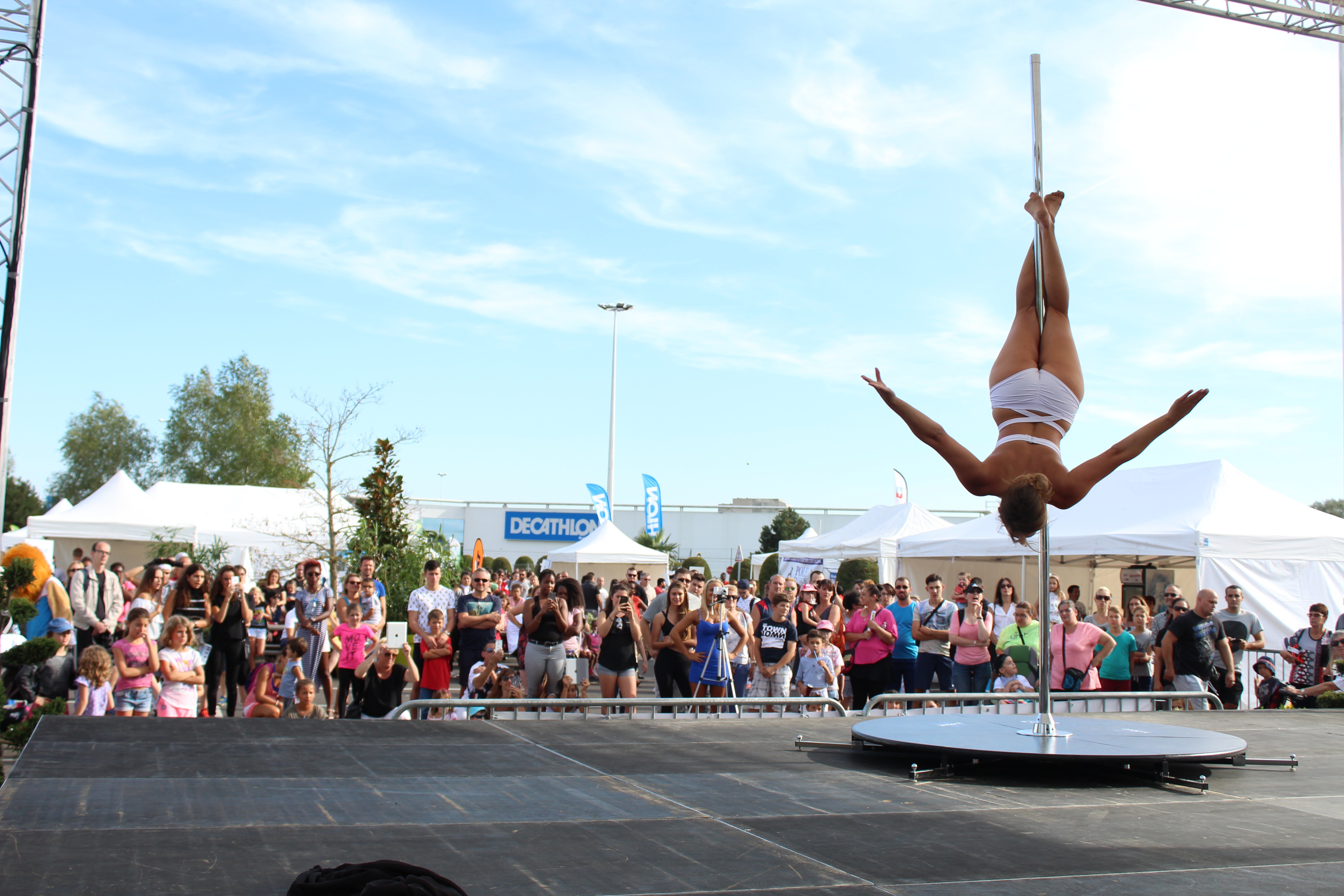 Krysta Pole Dance Melun La Maison POle Dance Melun Par C cile Odic Krysta Pole Dance Melun La Maison POle Dance Melun Par C cile Odic